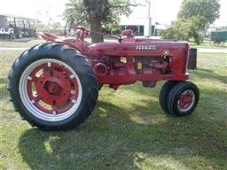 Farmall H Tractor from chats tractors